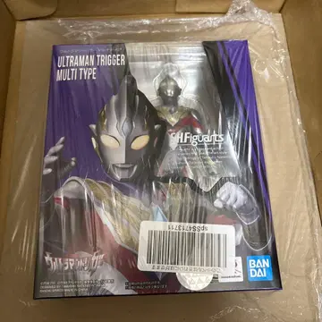 ULTRAMAN TRIGGER MULTI TYPE SH Figuarts