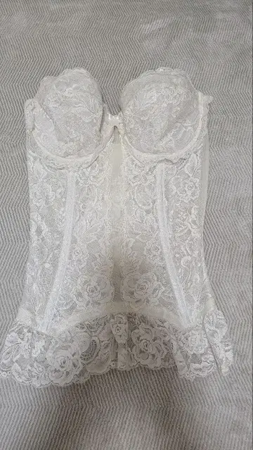 화이트 레이스 코르셋