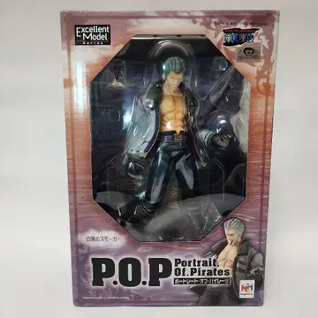 원피스 P.O.P 하얀 사냥의 스모커 피규어