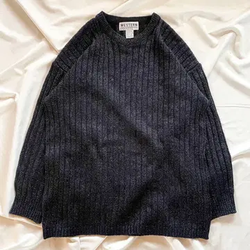 WESTERN CONNECTION 라메 혼방 리브 니트 스웨터 블랙 계열