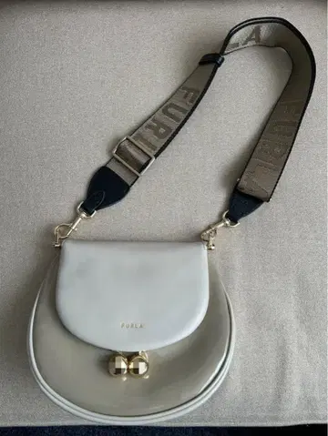 FURLA 가마구치 숄더백