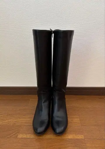 index 블랙 지퍼 달린 롱 부츠 블랙