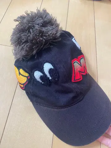 디즈니랜드 폼폼 포함 캡