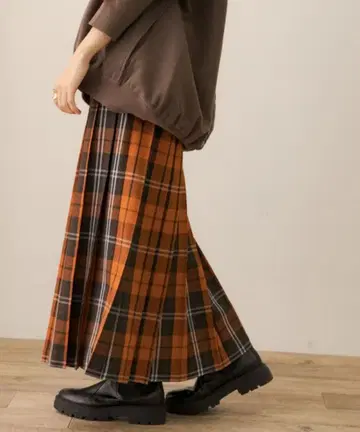 서니 라벨 체크 플리츠 이지 스커트 // 오렌지