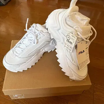 FILA 화이트 스니커즈 24.0cm