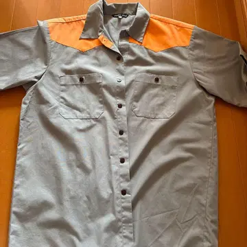 스튜디오 핸드 셔츠