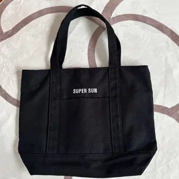 SUPER SUN 블랙 토트백
