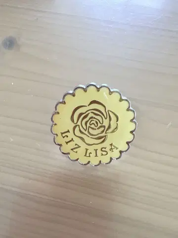 레어 LIZ LISA 장미 로고 2개 세트
