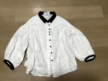 fall-in&co. 린넨 블라우스 셔츠 화이트 블랙 바이컬러 핸드메이드