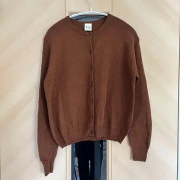 fig london 브라운 니트 가디건 긴팔