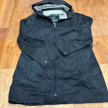 L.L.Bean 나일론 코트 블랙