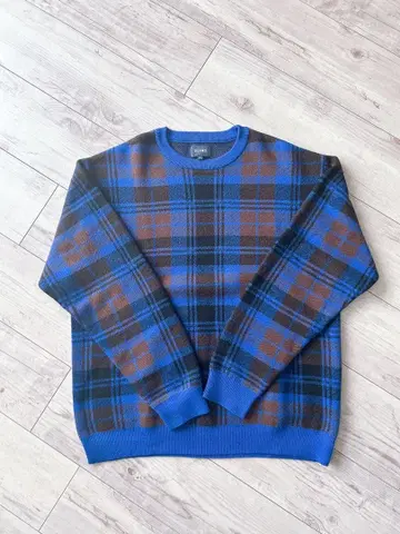 BEAMS 트레이닝복