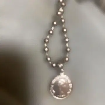 실버 비즈 목걸이 코인형 펜던트