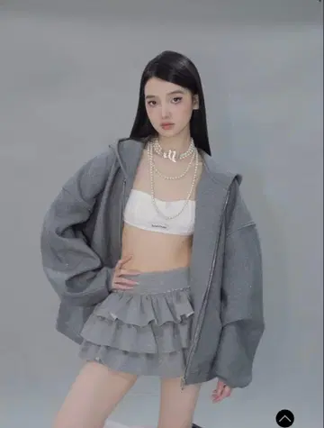 Kirakira frill culotte mini skirt 02