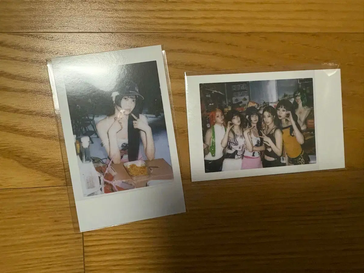 Le Sserafim Spaghetti Instant Photocard (Group, Hong Eunchae)