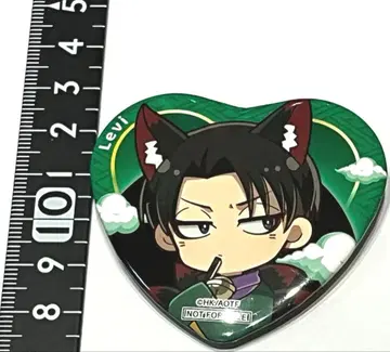 진격의 거인 프린세스 카페 구미 하트 캔뱃지 리바이