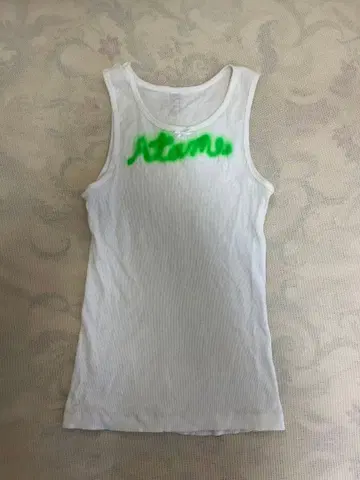 shalon 화이트 탱크탑 그래픽 프린트