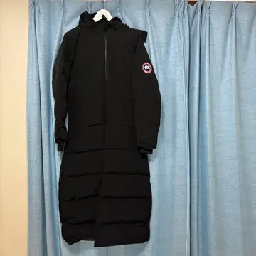 새상품 후드 부착 롱 다운 자켓 블랙