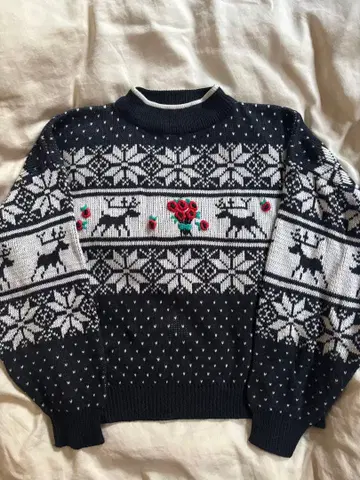 [새상품급] 노르딕 무늬 스웨터 화이트 블랙 M