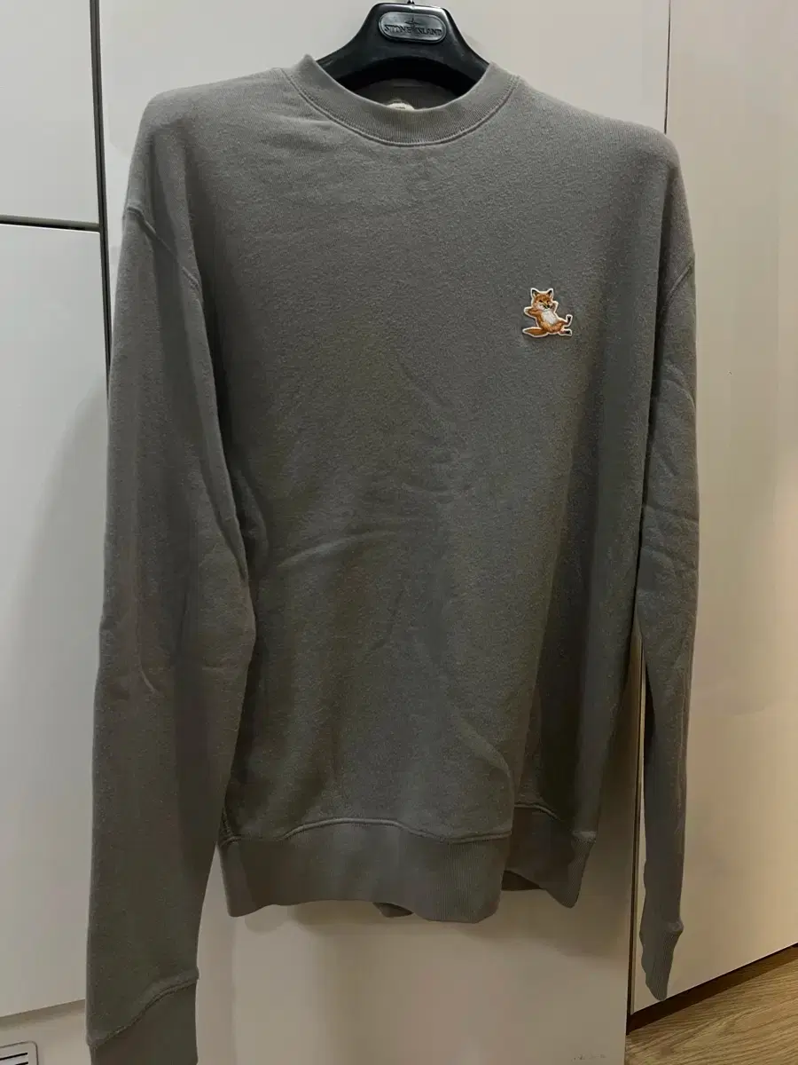 24FW Maison Kitsuné Knit Sweatshirt