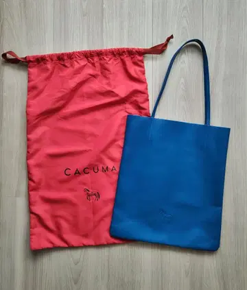 CACUMA 가죽 토트백 파랑 수납 봉투 포함