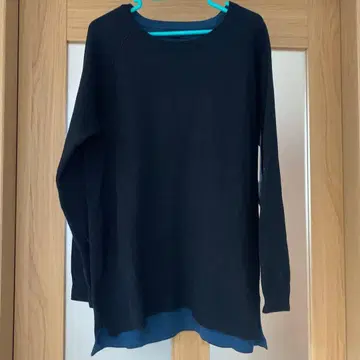 TESS M 사이즈 긴팔 니트