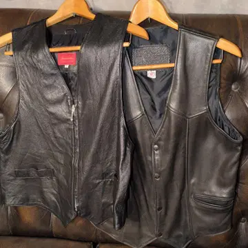 블랙 가죽 베스트 2개 세트