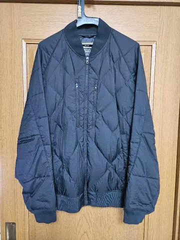 리사이클 하이브리드 다운 자켓 화이트 마운티니어링 XL