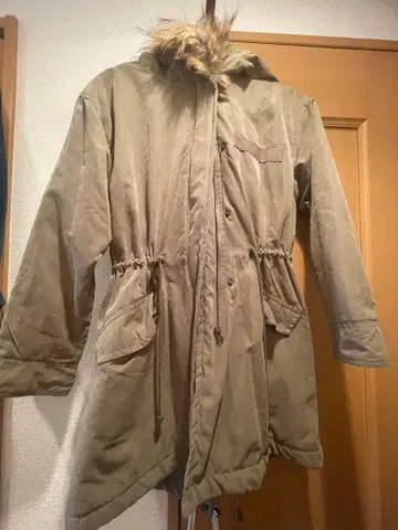 카키 모즈 코트 M 사이즈