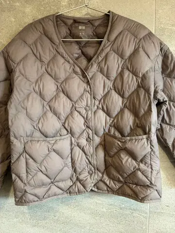 유니클로 울트라 라이트 다운 M