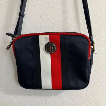 타미힐피거 숄더백