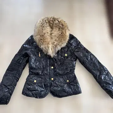 MONCLER 블랙 다운 자켓 퍼 포함 사이즈 1