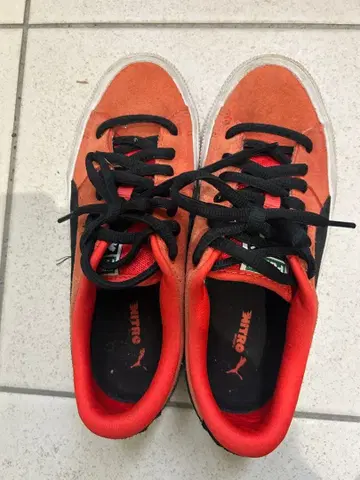 Puma 오렌지 스니커즈 23.5