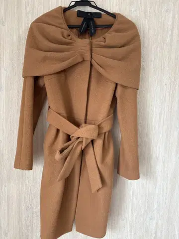 카멜색 울 혼방 코트