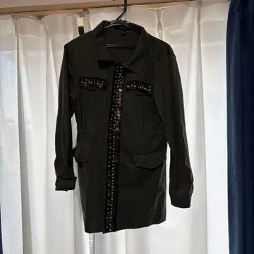 올리브 그린 밀리터리 자켓