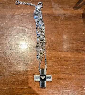 엠포리오 아르마니 목걸이