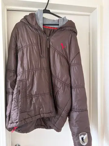 Puma 브라운 다운 자켓