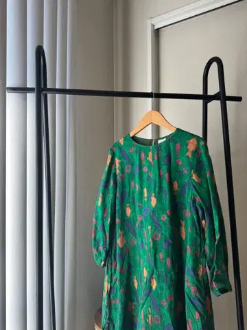 bulle de savon 꽃무늬 물고기 패턴 원피스