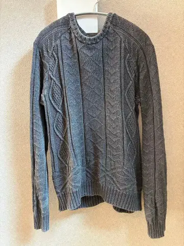 VARDE77 블랙 케이블 짜임 니트