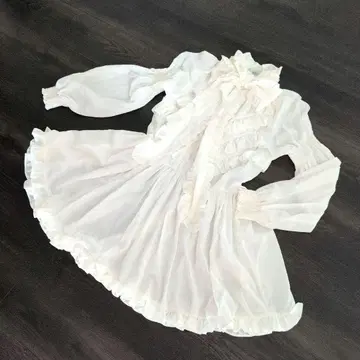 deicy 프릴 하이넥 긴팔 튜닉