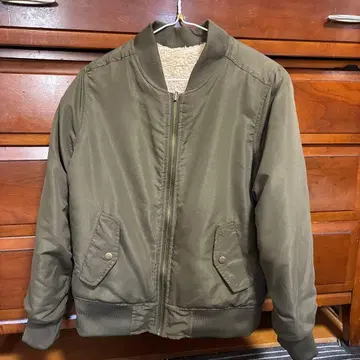 올리브 MA-1 자켓 보아 라이닝