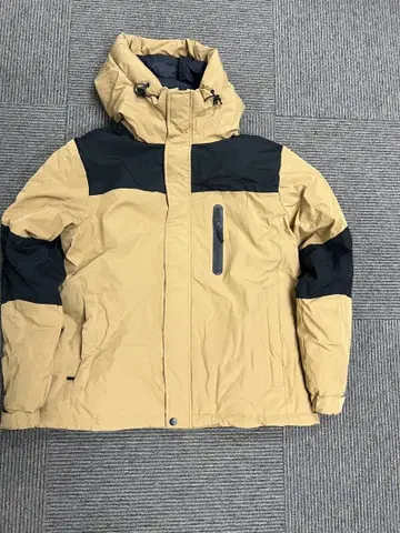 바틀 워크맨 후드 부착 다운 자켓 베이지/블랙 미사용 새상품