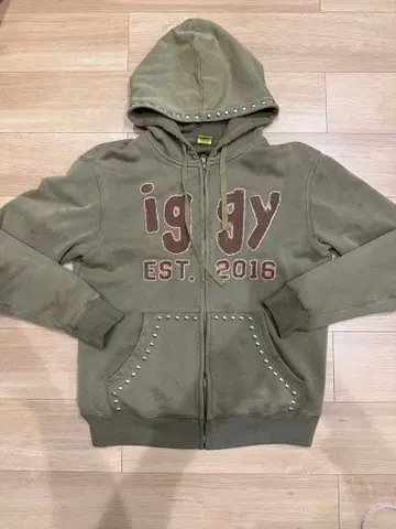 igyy nyc 스터드 후드티