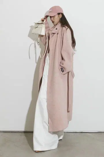 ANDREA & Co. 핑크 롱 코트