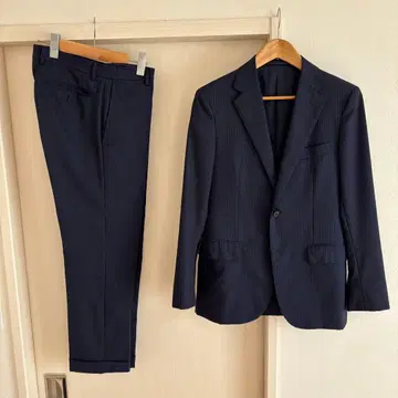 UNITED ARROWS 네이비 스트라이프 비즈니스 정장