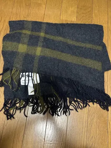 MHL. 네이비 올리브 체크 스톨 F