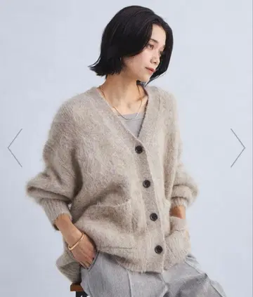 알파카 샤기 V넥 가디건