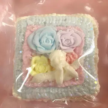 kikisquishy XL 천사 케이크