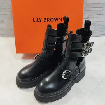 새상품 미사용 릴리 브라운 버클 로퍼 부츠 블랙 22.5