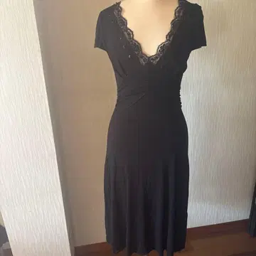 MORGAN 스팽글 & 비즈 사양 프렌치 슬리브 원피스